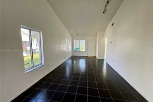 8362 SW 148th Ave, Miami, FL 33193 - Photo 16