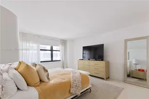 9801 Collins Ave, Bal Harbour, FL 33154 - Photo 24