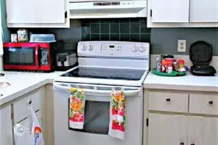 2451 NW 41st Ave, Lauderhill, FL 33313 - Photo 6