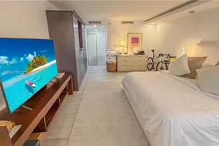 9801 Collins Ave, Bal Harbour, FL 33154 - Photo 26