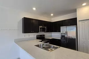 24839 SW 113th Pl, Homestead, FL 33032 - Photo 2