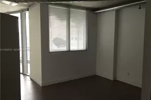 690 SW 1st Ct, Miami, FL 33130 - Photo 10