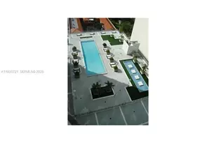 690 SW 1st Ct, Miami, FL 33130 - Photo 8