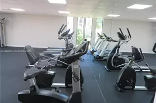 8075 SW 107 Av, Miami, FL 33173 - Photo 24