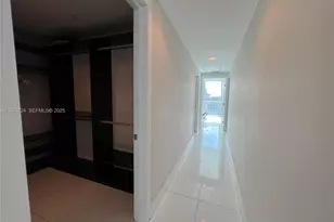 2950 NE 188th St, Aventura, FL 33180 - Photo 18