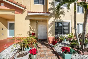 5297 NW 190th Ln, Miami Gardens, FL 33055 - Photo 4