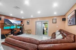 5297 NW 190th Ln, Miami Gardens, FL 33055 - Photo 14