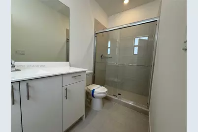 12888 SW 233rd Ter, Princeton, FL 33032 - Photo 14