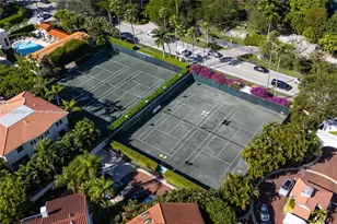 2000 S Bayshore Dr, Coconut Grove, FL 33133 - Photo 22