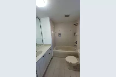 7241 NW 174th Ter #103, Hialeah, FL 33015 - Photo 12