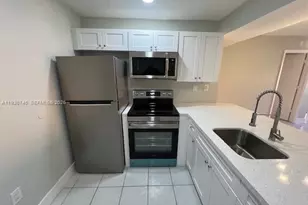 6395 W 27th Ct, Hialeah, FL 33016 - Photo 18