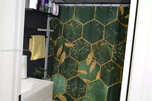 8240 SW 210th St, Cutler Bay, FL 33189 - Photo 6