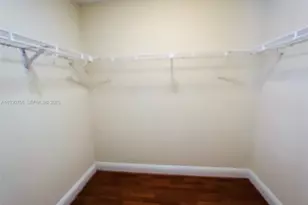 10670 SW 156th Pl, Miami, FL 33196 - Photo 10