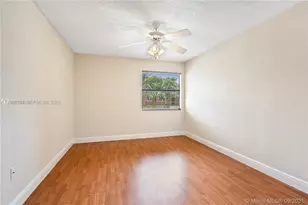 10670 SW 156th Pl, Miami, FL 33196 - Photo 12