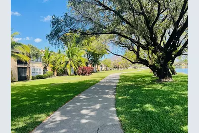 10670 SW 156th Pl #304, Miami, FL 33196 - Photo 20