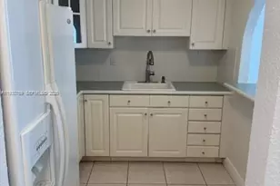 465 Ocean Dr, Miami Beach, FL 33139 - Photo 6