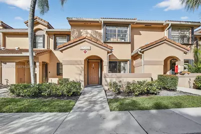 10691 NW 14th St #257, Plantation, FL 33322 - Photo 2