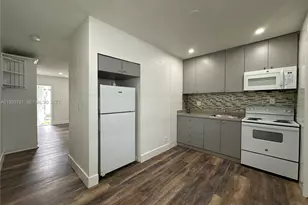 112 NW 2nd Ave, Hallandale Beach, FL 33009 - Photo 14