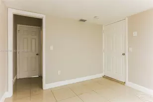 7560 Venetian St, Miramar, FL 33023 - Photo 12