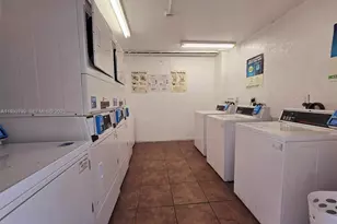 8200 SW 210th St, Cutler Bay, FL 33189 - Photo 12