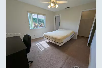 5245 NW 58th Ter, Coral Springs, FL 33067 - Photo 14