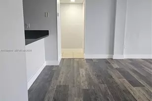 6930 Miami Gardens Dr, Hialeah, FL 33015 - Photo 20