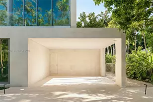 1616 Onaway Dr, Miami, FL 33133 - Photo 8