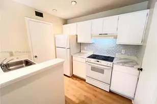 4581 W McNab Rd, Pompano Beach, FL 33069 - Photo 2