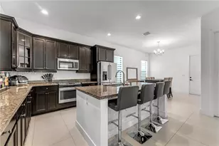 9881 W 34th Ave, Hialeah, FL 33018 - Photo 4