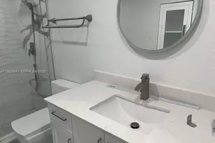 6685 W 26th Ct, Hialeah, FL 33016 - Photo 4