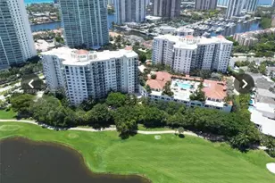 20000 E Country Club Dr, Aventura, FL 33180 - Photo 36