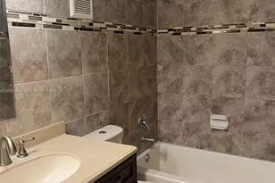 8620 N Sherman Cir, Miramar, FL 33025 - Photo 18