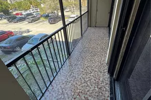 8635 NW 8th St, Miami, FL 33126 - Photo 6