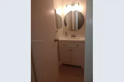 5821 Washington St #21, Hollywood, FL 33023 - Photo 8