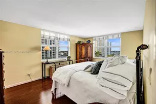 1901 S Ocean Dr, Hollywood, FL 33019 - Photo 16