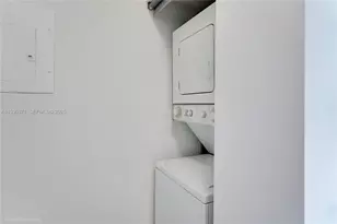 5900 Collins Ave, Miami Beach, FL 33140 - Photo 14