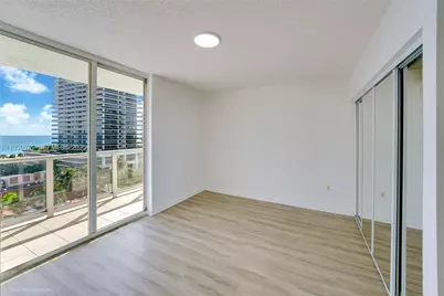 5900 Collins Ave #904, Miami Beach, FL 33140 - Photo 10