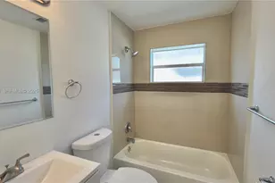 6504 Arbor Dr, Miramar, FL 33023 - Photo 18