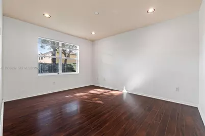 3448 NE 1st St #3448, Homestead, FL 33033 - Photo 10
