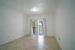 11730 SW 2nd St, Pembroke Pines, FL 33025 - Photo 6