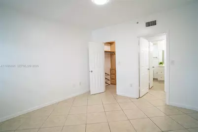 11730 SW 2nd St #12204, Pembroke Pines, FL 33025 - Photo 8