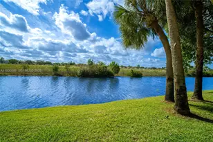 11730 SW 2nd St, Pembroke Pines, FL 33025 - Photo 40