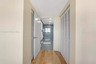 19501 W Country Club Dr, Aventura, FL 33180 - Photo 16