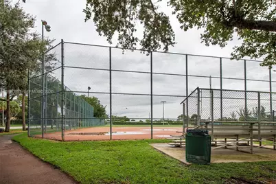 15651 NW 14th Ct, Pembroke Pines, FL 33028 - Photo 44