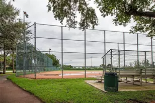 15651 NW 14th Ct, Pembroke Pines, FL 33028 - Photo 44