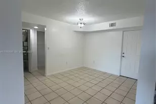 5701 W 25th Ct, Hialeah, FL 33016 - Photo 6