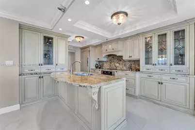 300 Three Islands Blvd #204, Hallandale Beach, FL 33009 - Photo 10