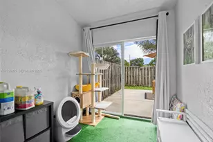 11065 NW 38th Pl, Sunrise, FL 33351 - Photo 22