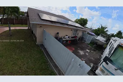 16220 NW 41st Ave, Miami Gardens, FL 33054 - Photo 48