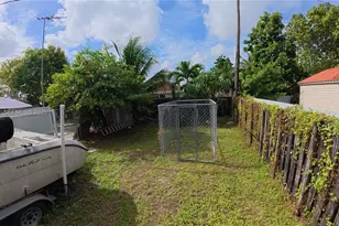16220 NW 41st Ave, Miami Gardens, FL 33054 - Photo 24